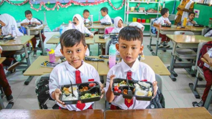 Makan Bergizi Gratis Mulai Hari Ini Resmi