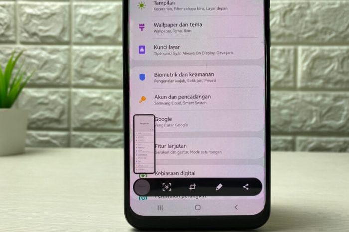 Trik Screenshot Panjang di iOS