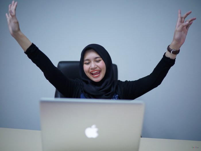 Hidup Hemat Tapi Tetap Bisa Nikmati Hari, Simak Caranya - GenPI.co Info Lifestyle: Gaya Hidup Hemat tapi Tetap Stylish