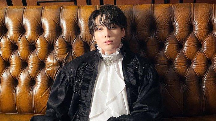 Lagu Solo Jungkook yang Capai Lebih dari 100 Juta Streams Jungkook BTS Ungkap Proyek Solo Barunya